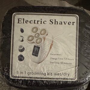 Electric Shaver 5-in-1 Grooming Kit